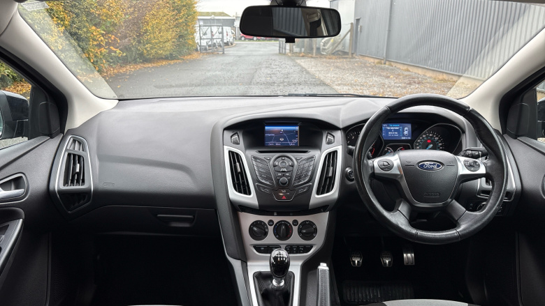 Ford Focus 1.6 182 EcoBoost Zetec S 5dr Petrol Hatchback